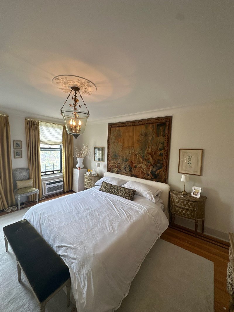 modo-primary-bedroom-glass-pendant-nightstands-new-rochelle-ny-71-optimized