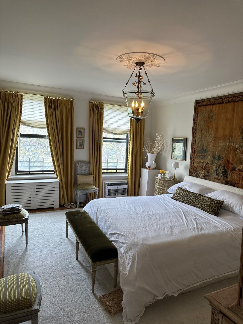 modo-primary-bedroom-gold-curtains-bell-jar-pendant-new-rochelle-ny-69-optimized