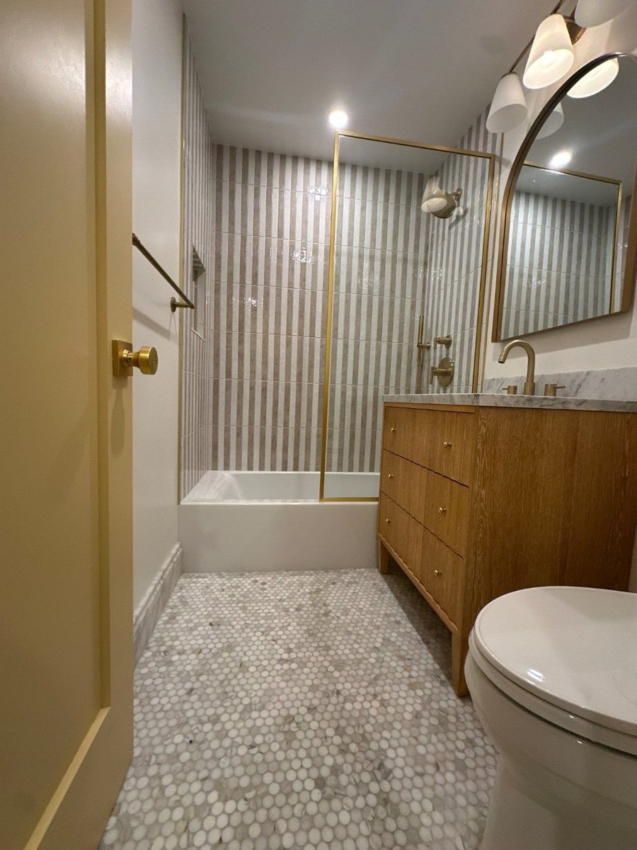modo-full-bathroom-penny-tile-floor-west-village-nyc-82-optimized