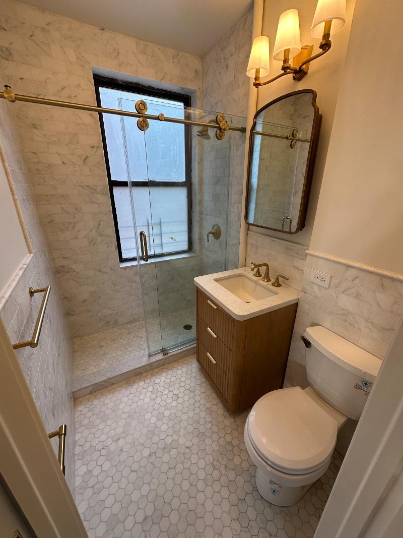 modo-bathroom-marble-subway-tile-upper-west-side-nyc-06-optimized