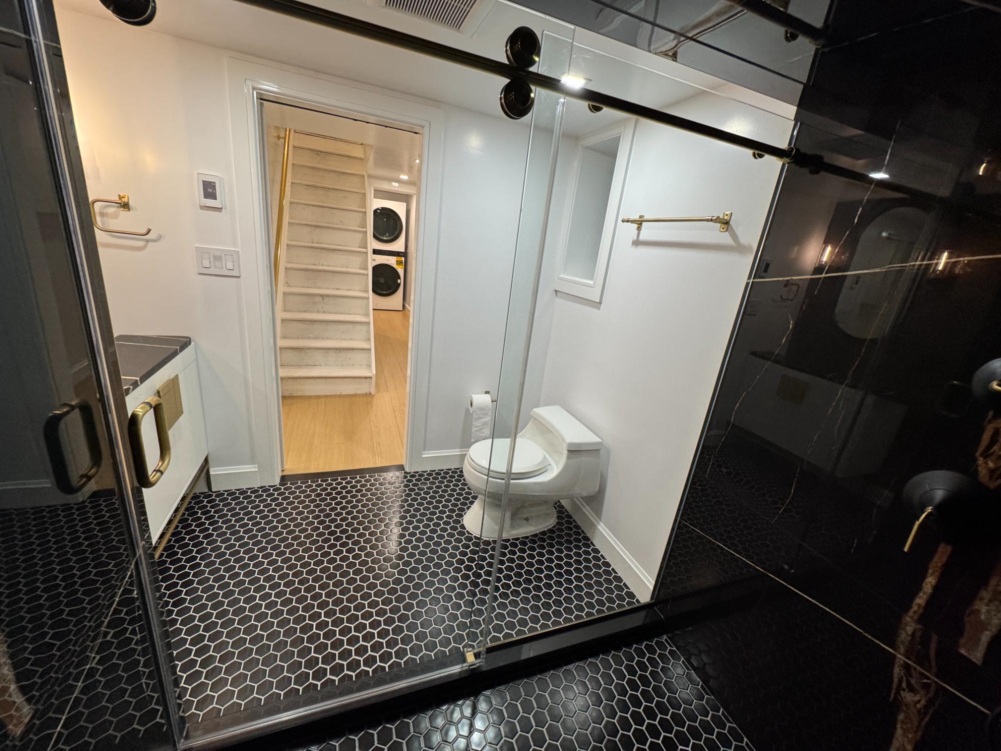 modo-powder-room-hex-tile-toward-stairwell-larchmont-ny