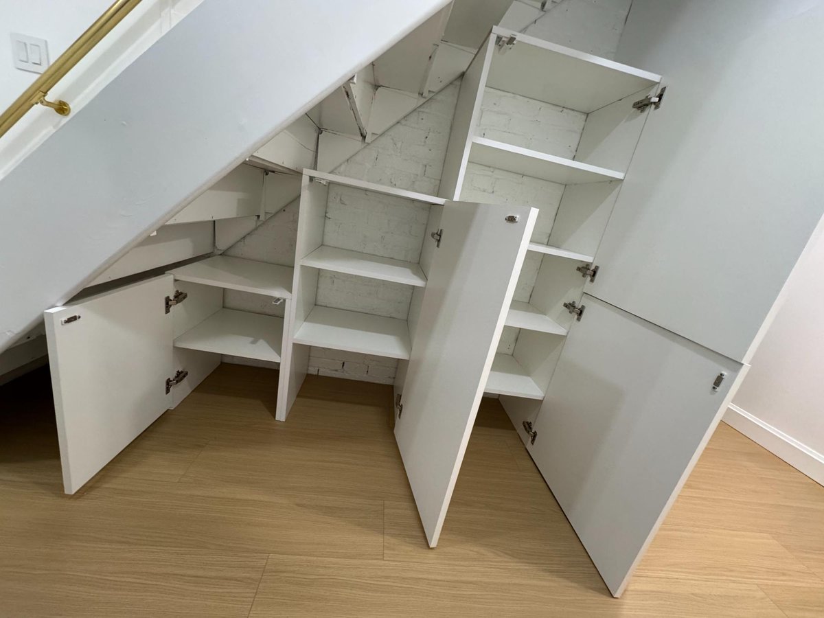 modo-storage-built-in-brick-back-shelving-detail-larchmont-ny-09-optimized