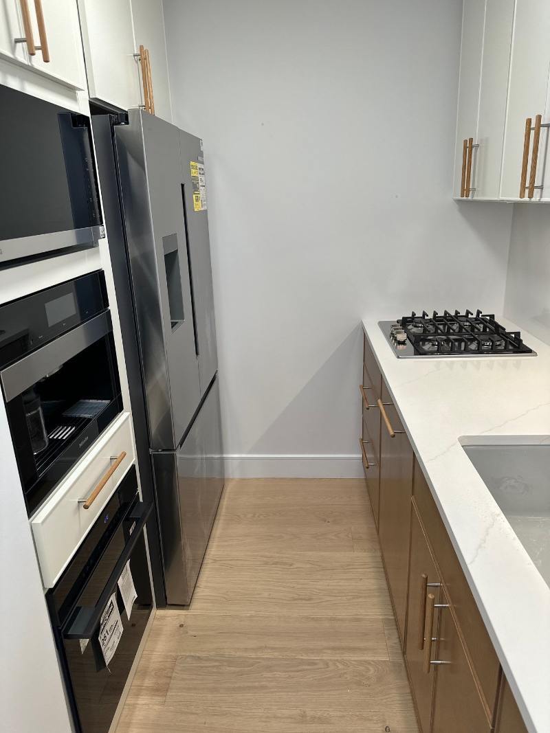 modo-kitchen-stainless-appliances-upper-east-side-nyc-45-optimized